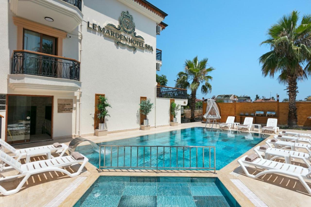 Le Marden Hotel Spa Текирова Экстерьер фото